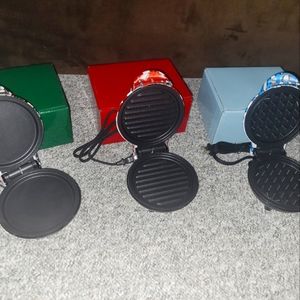 Mini christmas theme grills